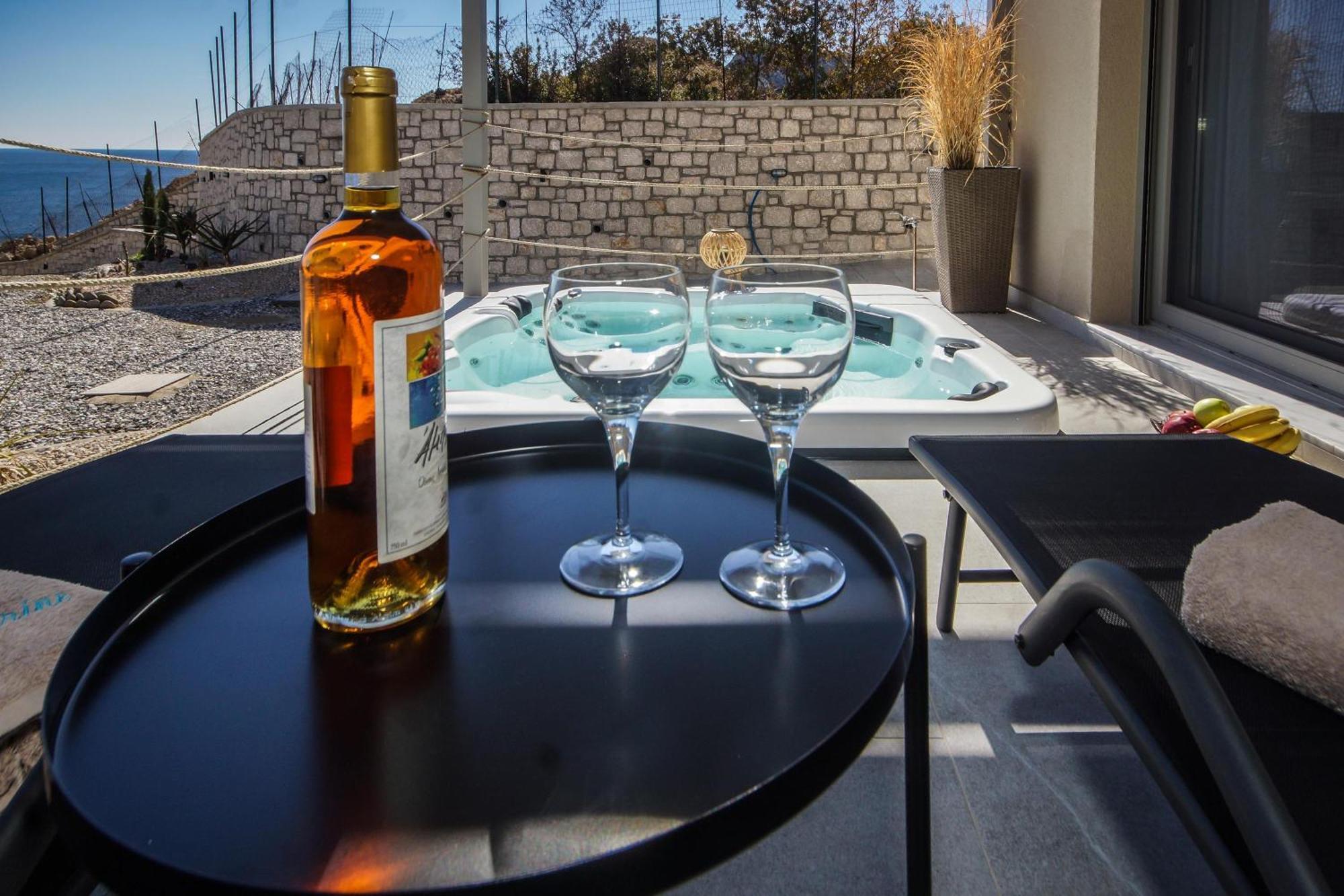 Aquamarine Luxury Suites Archangelos  Exterior foto